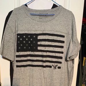 XL men’s AE shirt